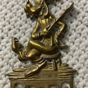 Vintage 1960s Disney brass Goofy Wall key Decor